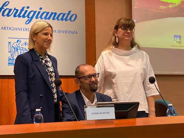 Manuela Lanzarin con Paola Beggio e Luca Cestaro