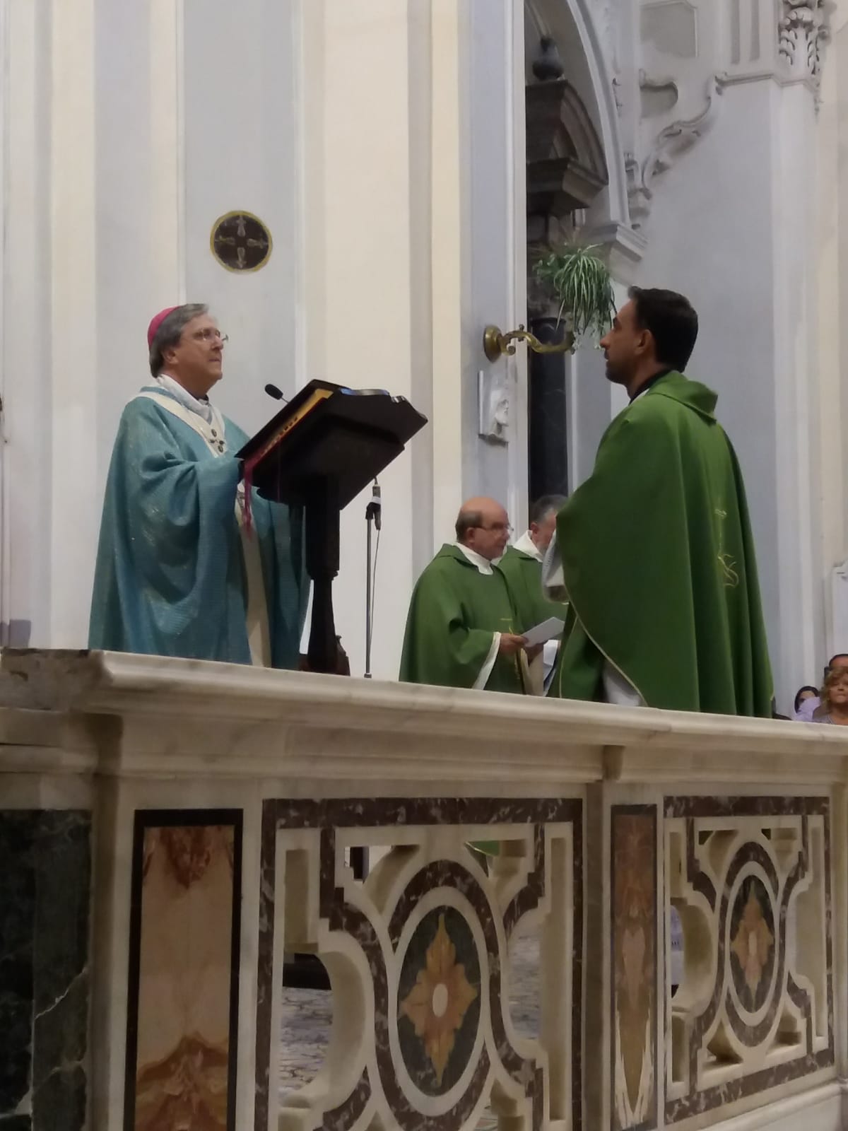 Don Claudio Bonavita si insedia alla guida delle parrocchie Santa Maria Maddalena e S.S. Apostoli Pietro e Paolo