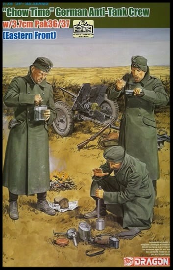 "Chow time" German anti-Tank Crew w/3.7 cm pak36/37 (Eastern front)