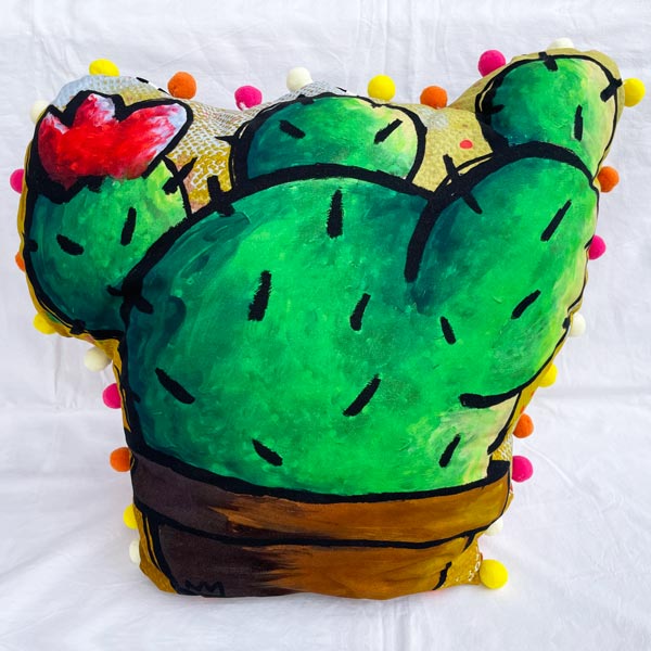 Cuscino cactus con fiore rosso