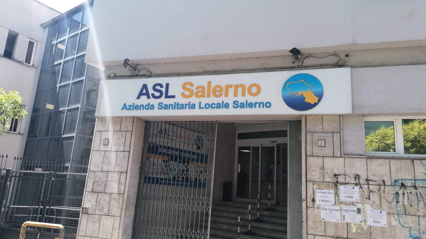 ASL Salerno, passaggi di fascia e stabilizzazioni.