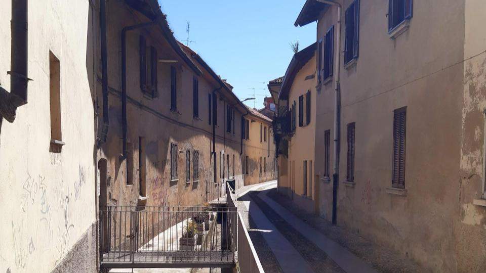 il piccolo centro storico di Gaggiano offre numerosi scorci caratteristici