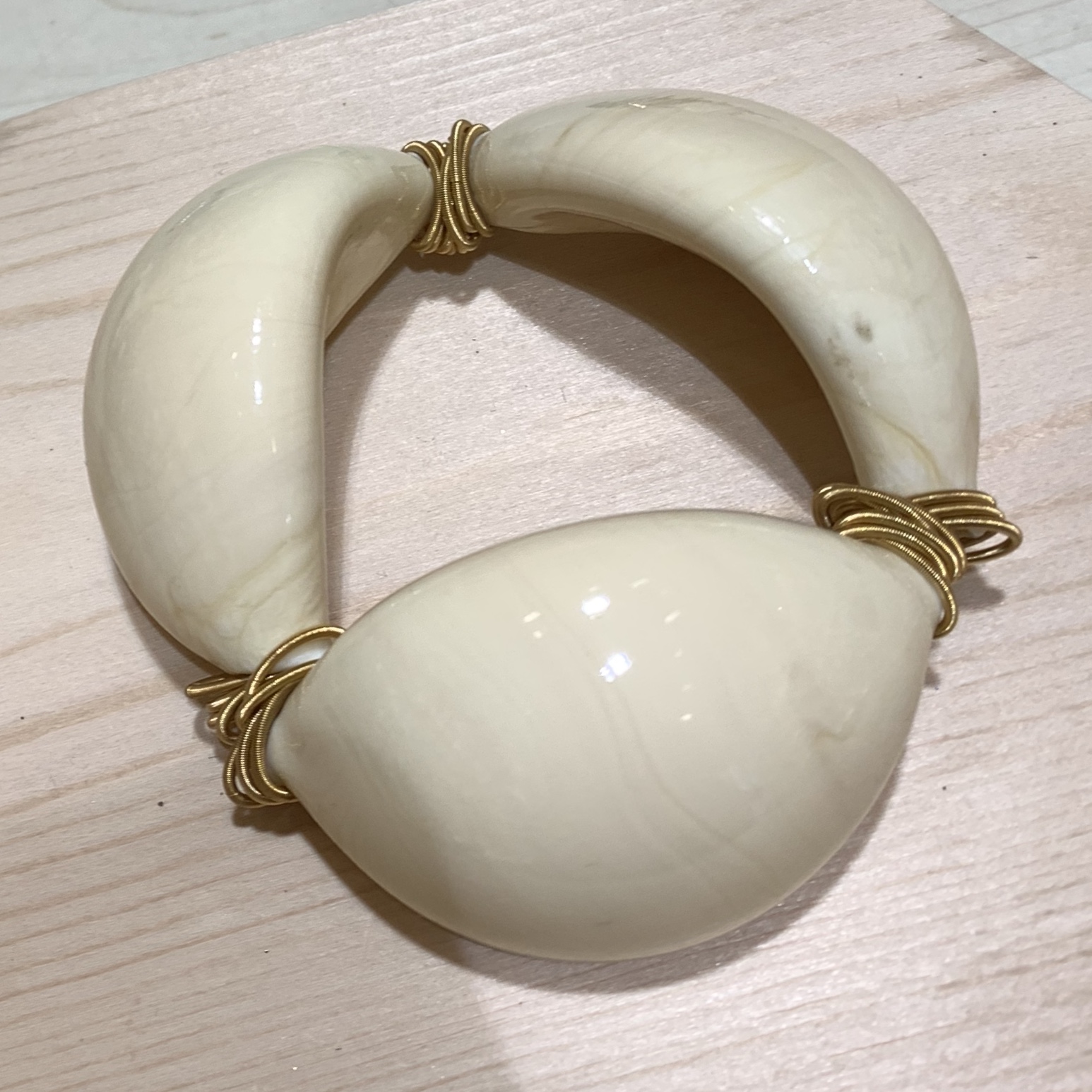 Ab6a Bracciale 3 perle elastico pastello