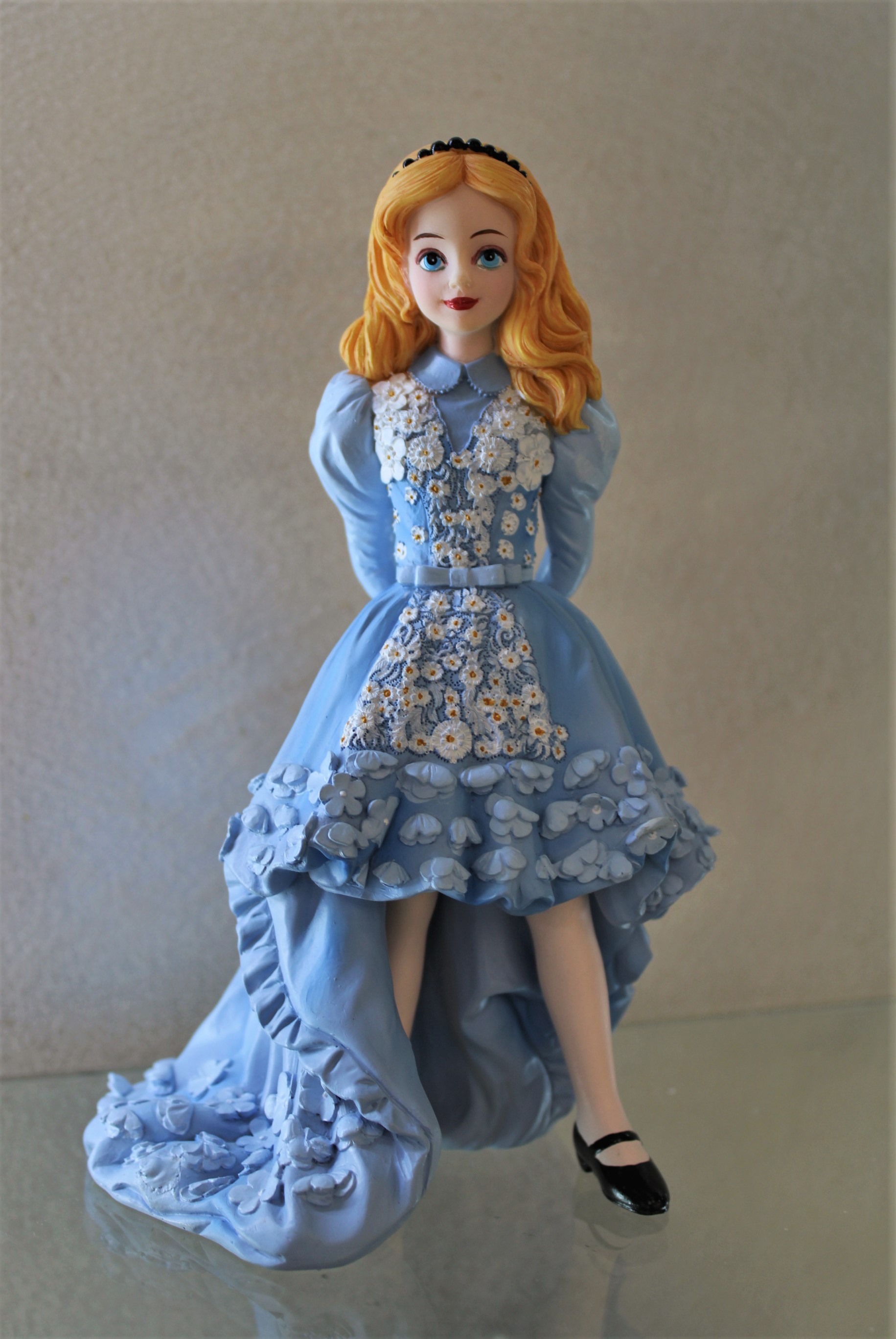 ALICE NEL PAESE DELLE MERAVIGLIE - DISNEY SHOWCASE HAUTE COUTURE