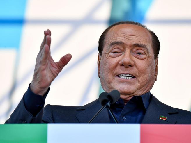 Auguri di pronta guarigione al Presidente Berlusconi