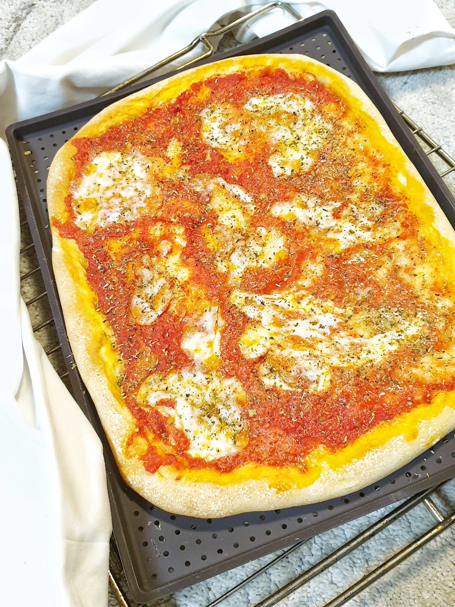 Pizza Effetto Crunch con la Passata Artigianale di Pomodoro Giodà