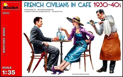 FRENCH CIVILIAN IN CAFE 1930-40s