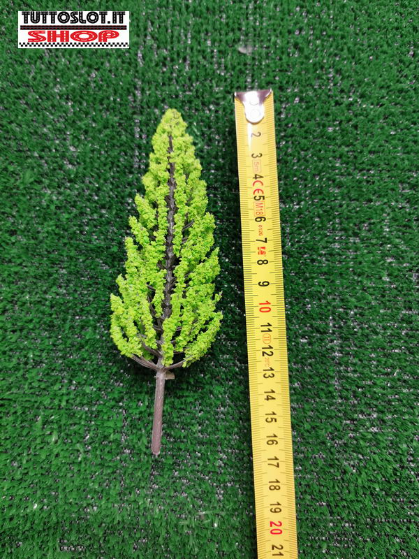 Albero di pino in scala 1:32 5pz - Pine tree in 1/32 scale 5 pcs
