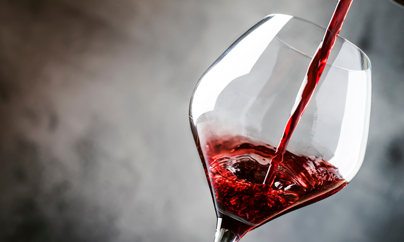 Il consumo moderato di vino non è cancerogeno