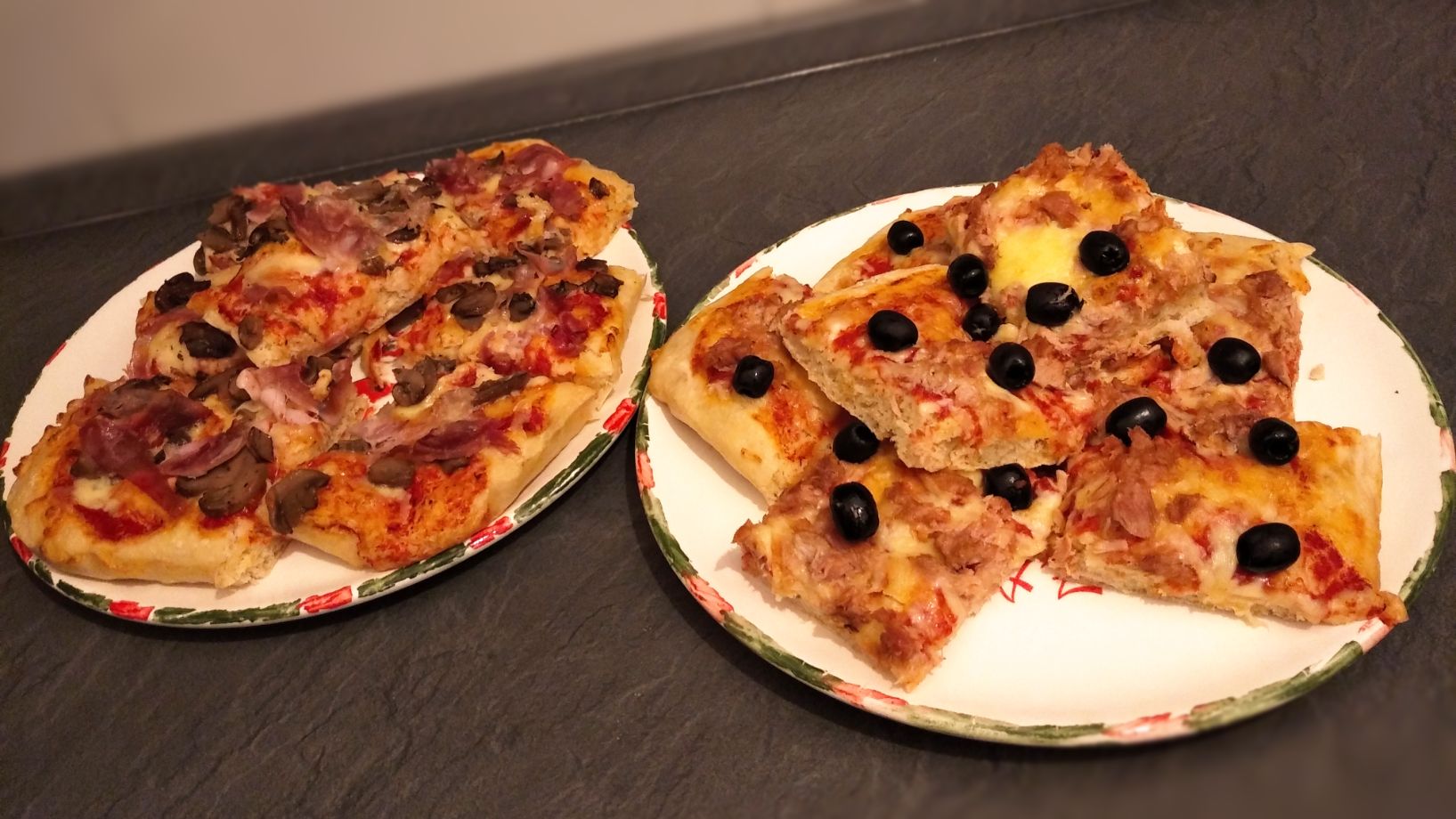 Pizza tonno olive, pizza prosciutto funghi