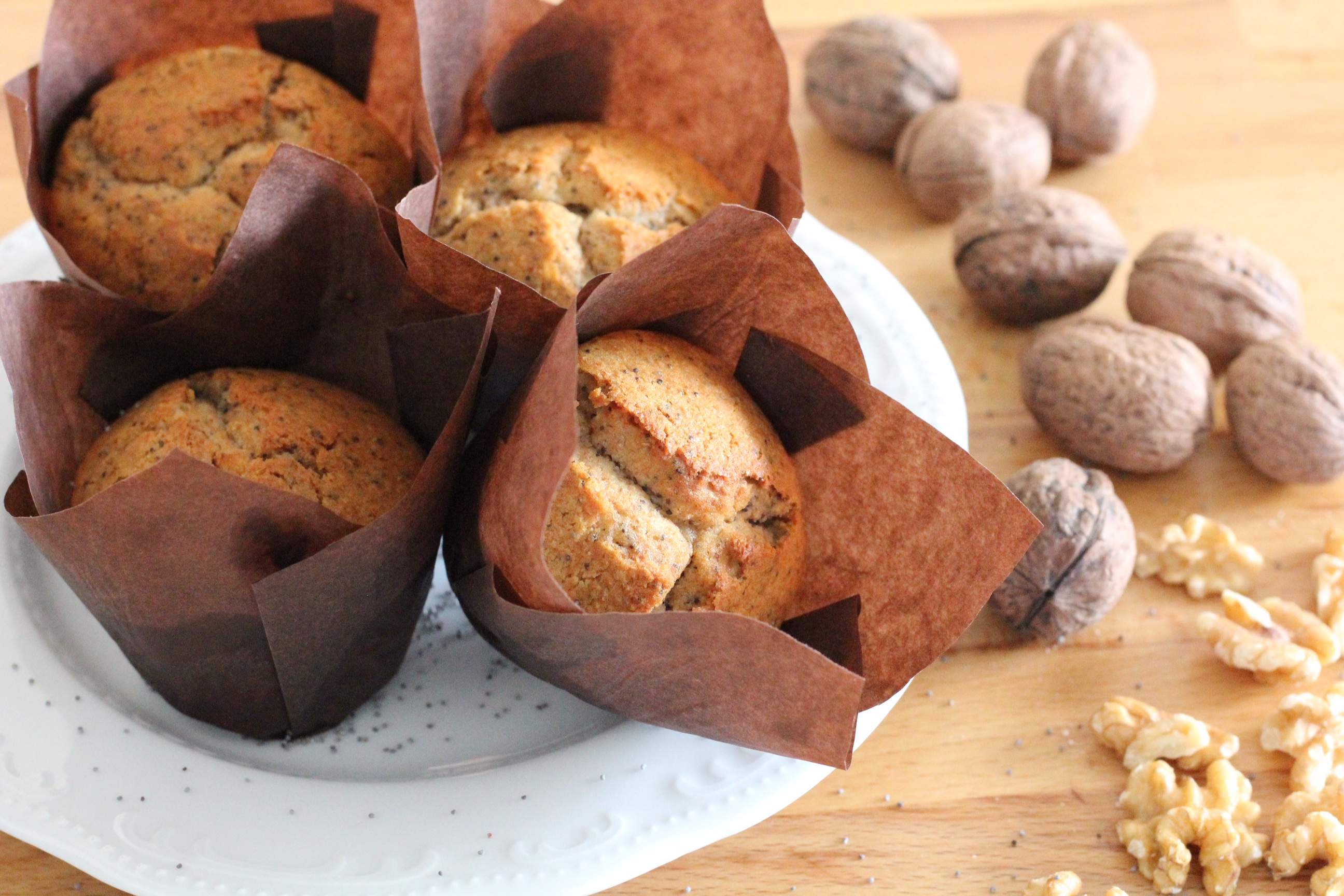 Muffin ai semi di papavero e noci