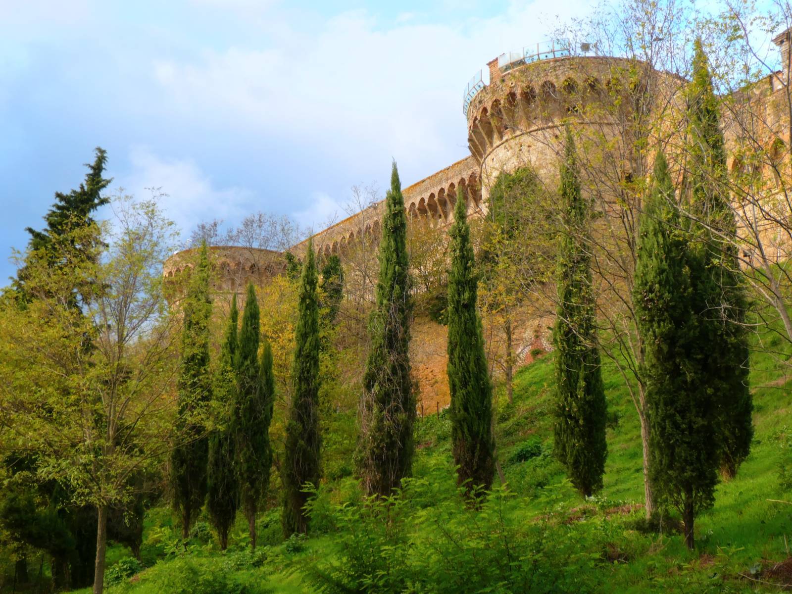 cosa vedere a volterra, fortezza medicea