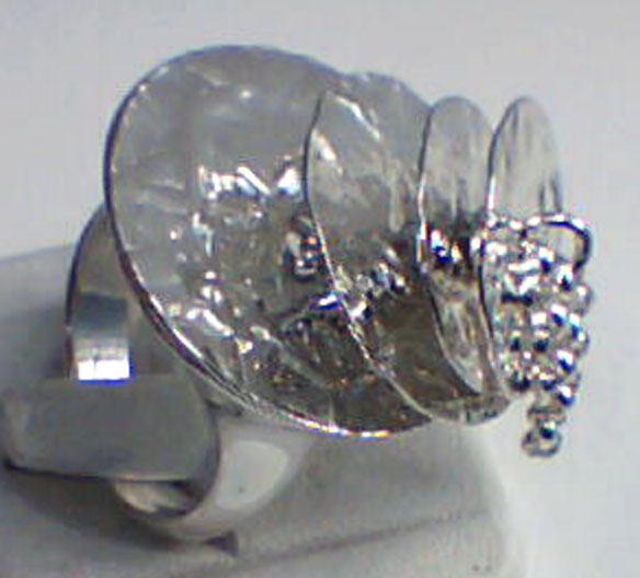 Anello in argento con dischi